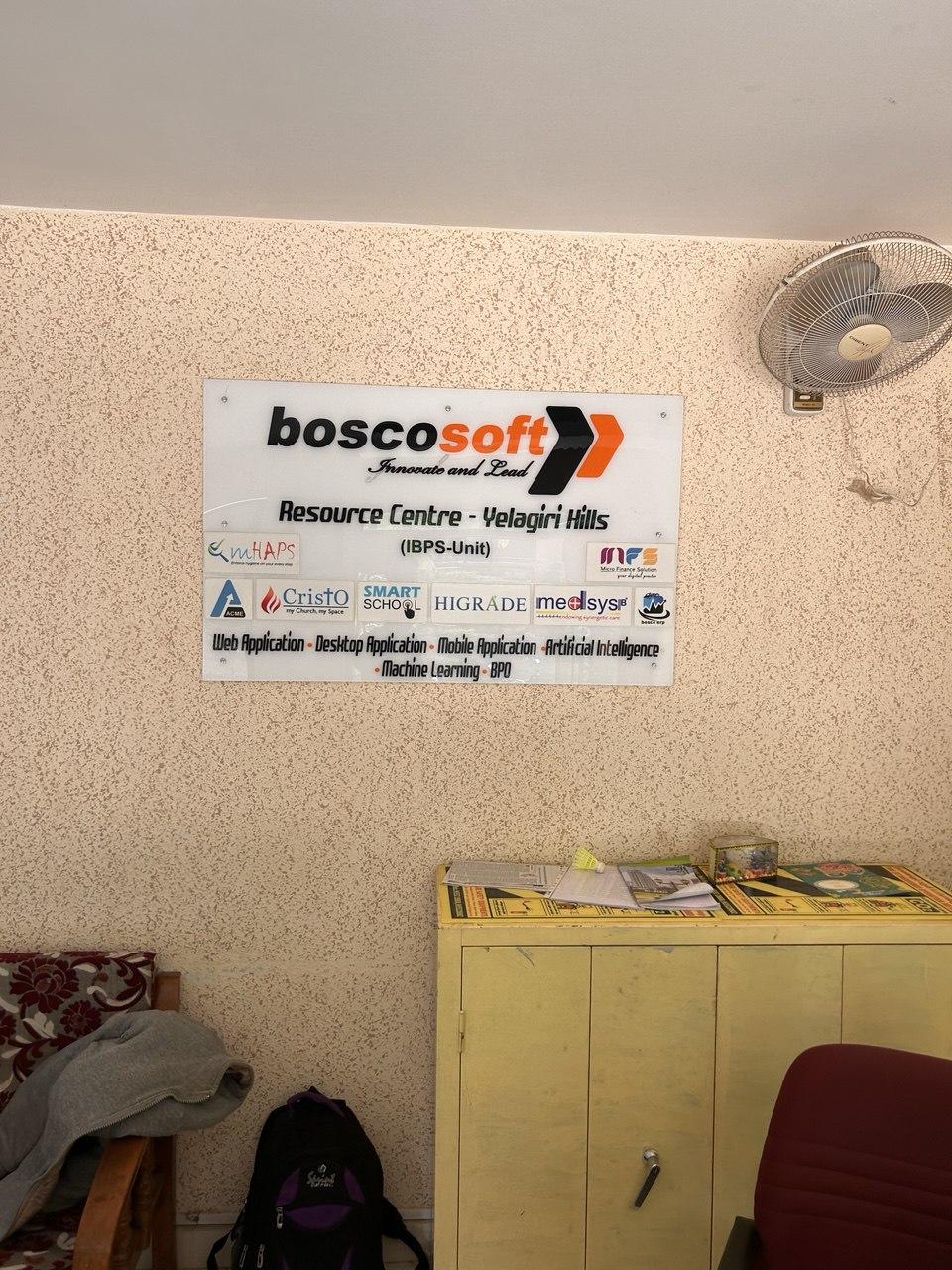 Bosco Soft Front Desk